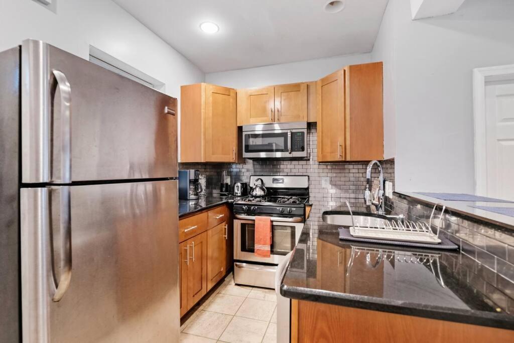 Alluring With 3 Decks In Northern Liberties Philadelphia
