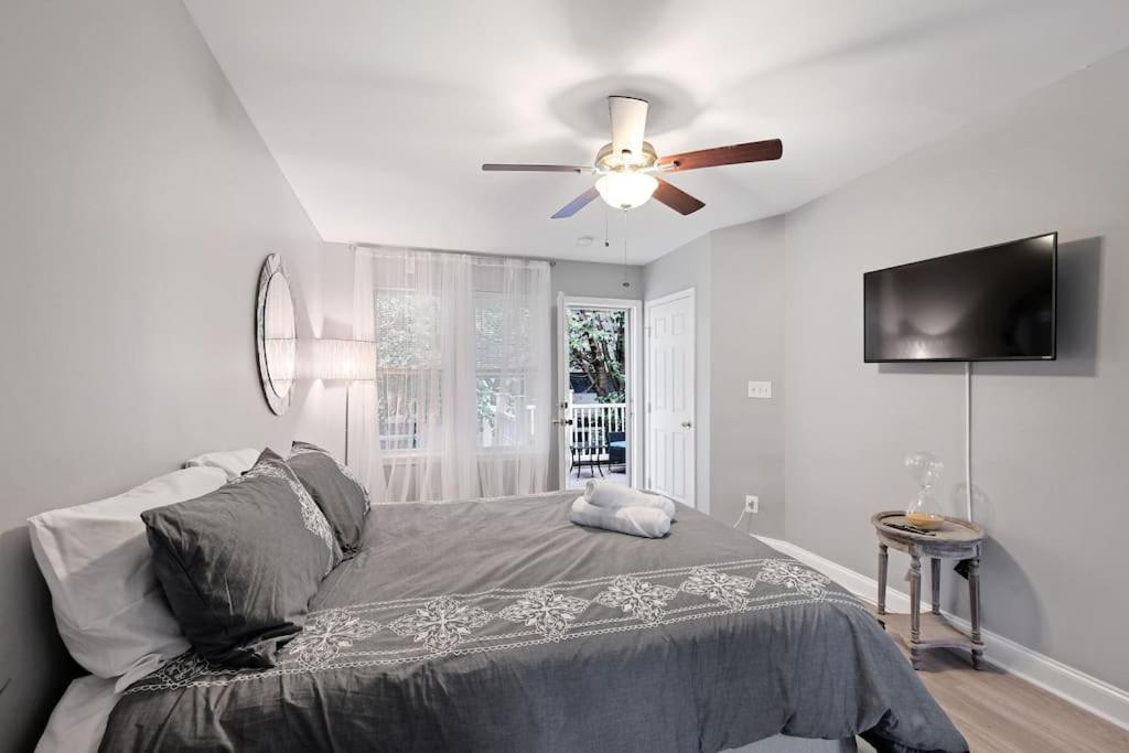 Alluring With 3 Decks In Northern Liberties Filadelfia